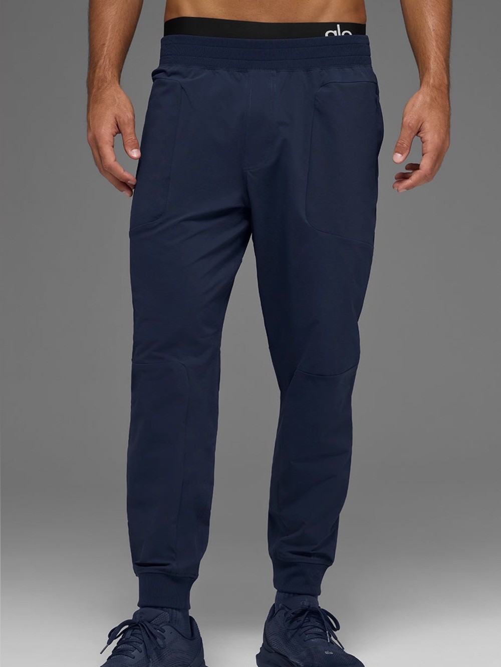 ALO Yoga Men's Navy Co-Op Athletic Joggers